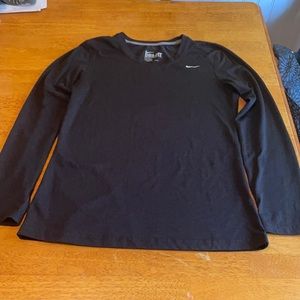 3/$20 ✨ Nike Dri-Fit Shirt